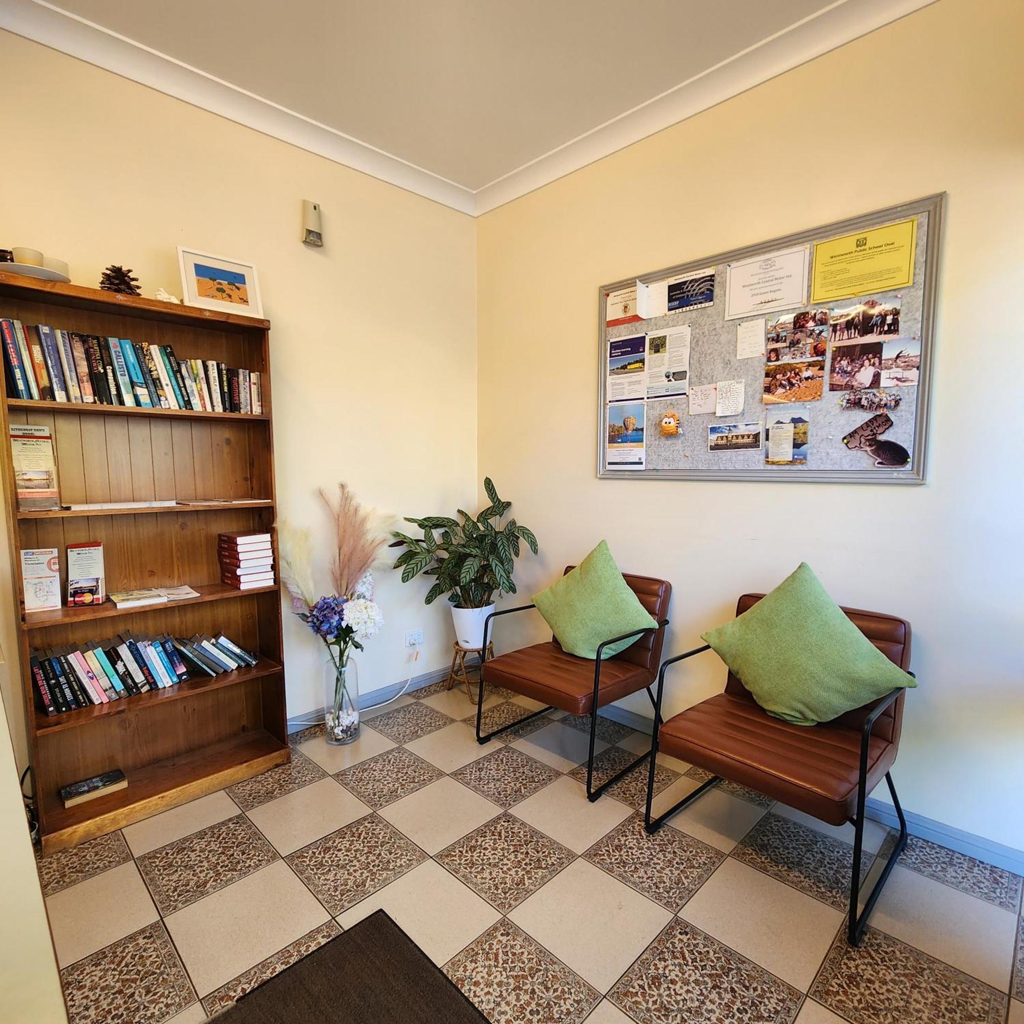 Wentworth Central Motor Inn מראה חיצוני תמונה