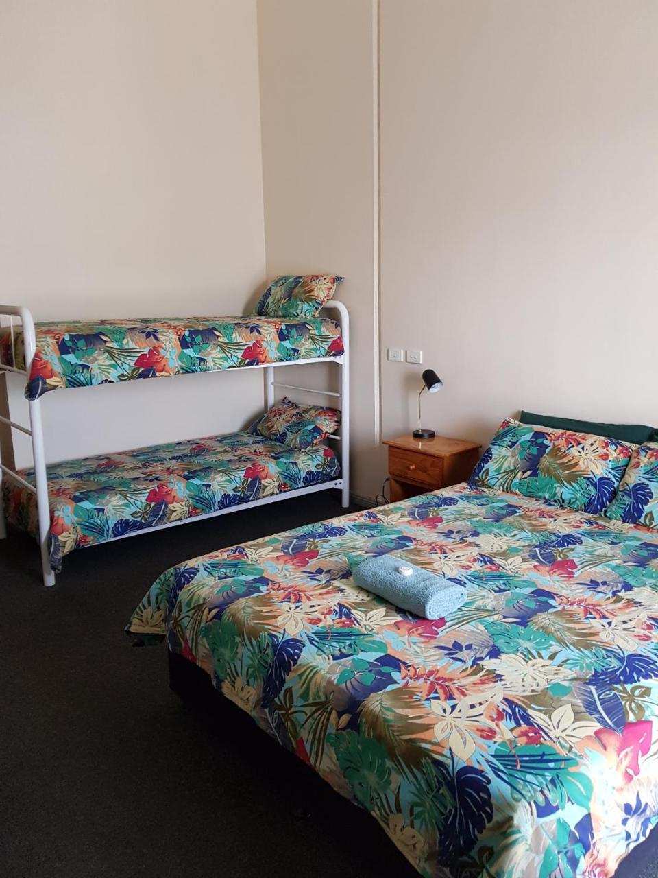 Wentworth Central Motor Inn מראה חיצוני תמונה
