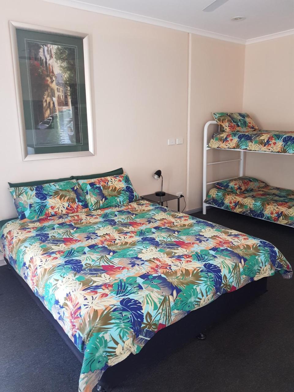 Wentworth Central Motor Inn מראה חיצוני תמונה