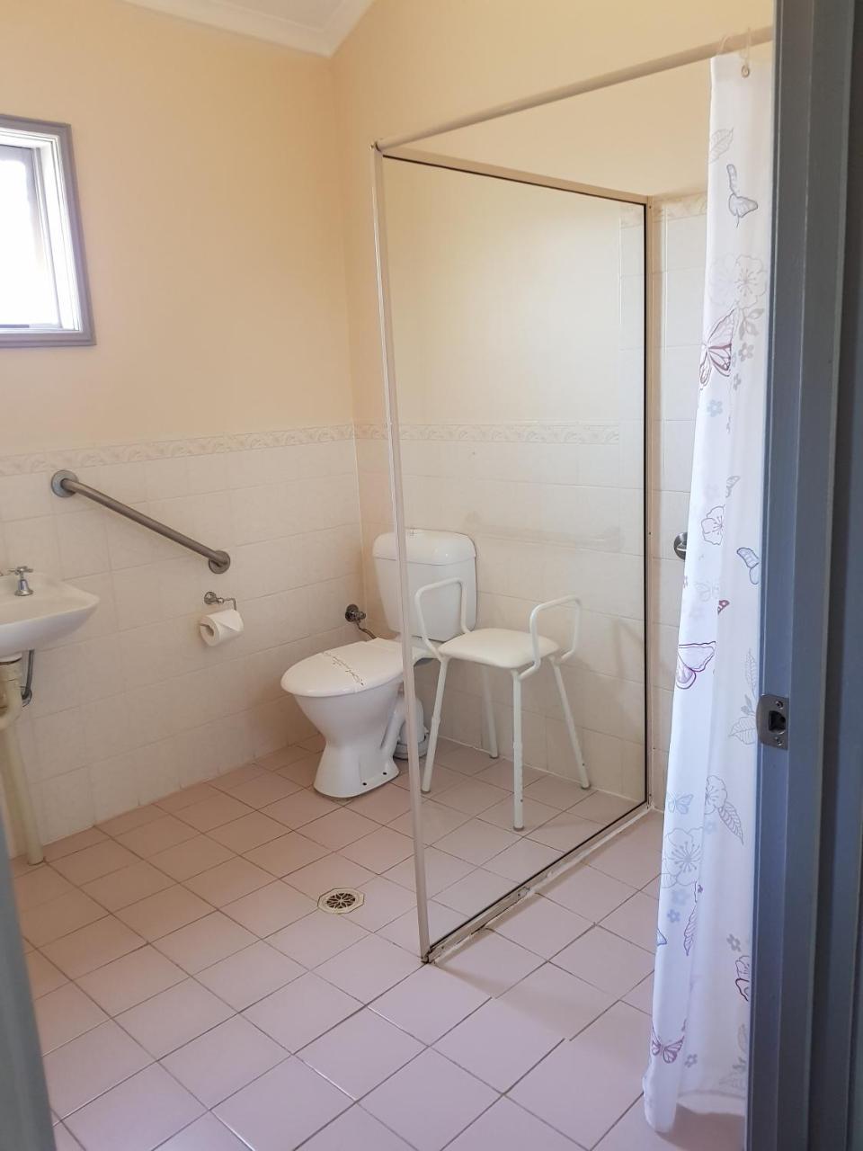Wentworth Central Motor Inn מראה חיצוני תמונה