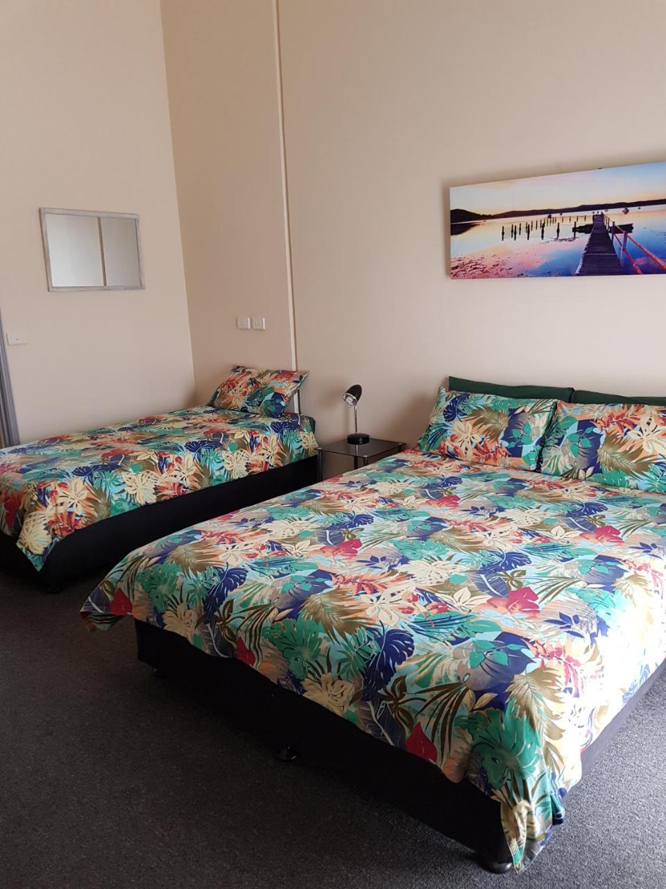 Wentworth Central Motor Inn מראה חיצוני תמונה